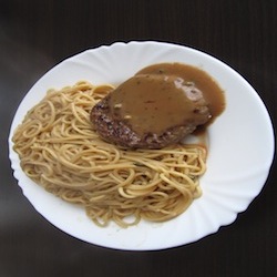 steak hache spaghetti sauce au poivre